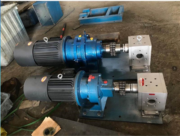 熔噴泵(beng)、烷體泵(bèng)、熱熔膠(jiāo)泵--有現(xiàn)貨