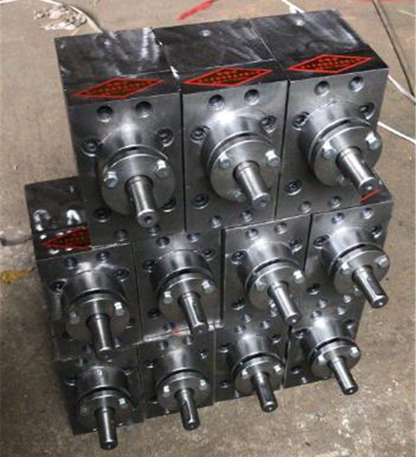 熔(róng)噴泵、烷體泵、熱熔(rong)膠泵--有現貨