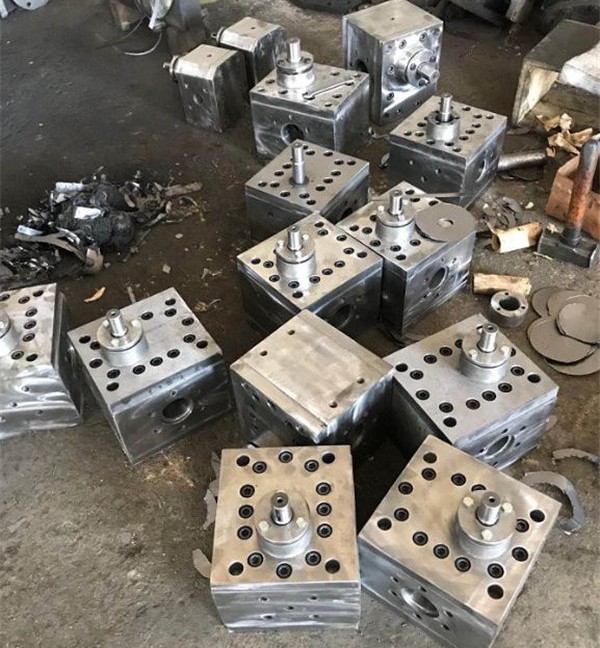 熔噴泵(bèng)、烷體泵、熱(re)熔膠泵--有(yǒu)現貨