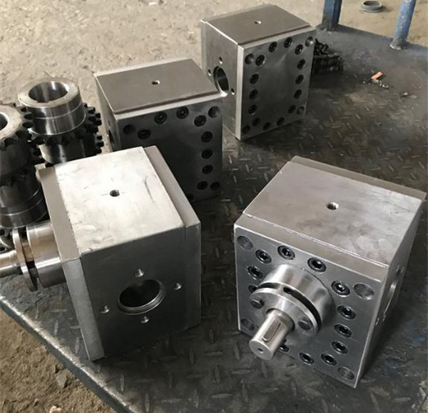 熔噴泵、烷(wán)體泵、熱熔膠(jiāo)泵--有現貨